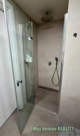 Pronájem bytu 2+kk, Praha - Smíchov, U Lihovaru, 48 m2