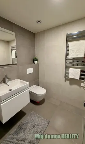 Pronájem bytu 2+kk, Praha - Smíchov, U Lihovaru, 48 m2