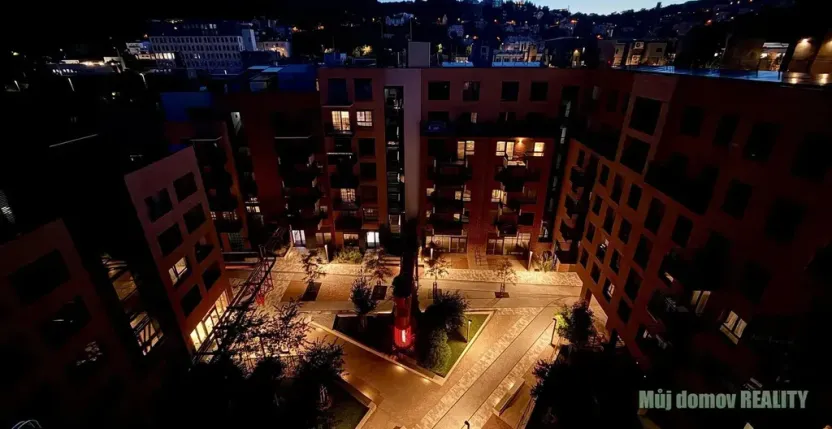 Pronájem bytu 2+kk, Praha - Smíchov, U Lihovaru, 48 m2