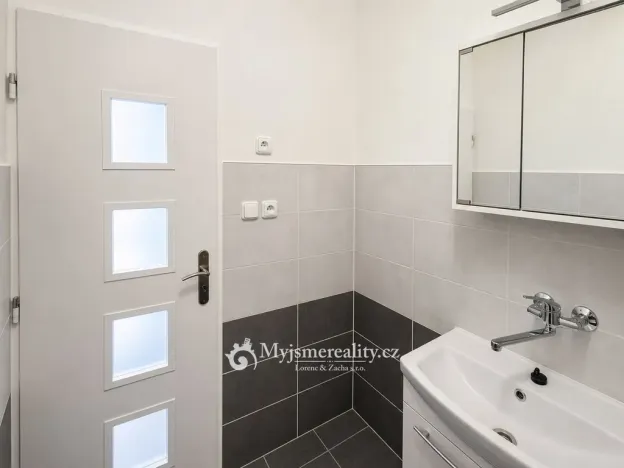 Pronájem bytu 1+1, Znojmo, Loucká, 40 m2