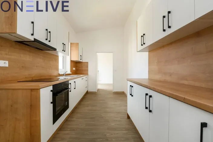 Pronájem bytu 3+1, Plzeň, Kardinála Berana, 104 m2