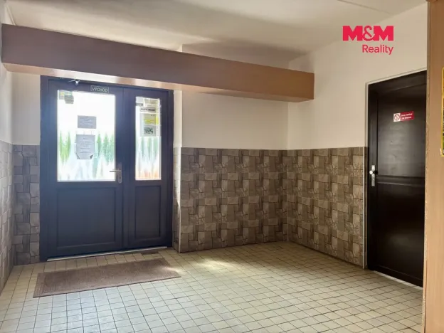 Prodej bytu 2+1, Chomutov, Kamenná, 59 m2