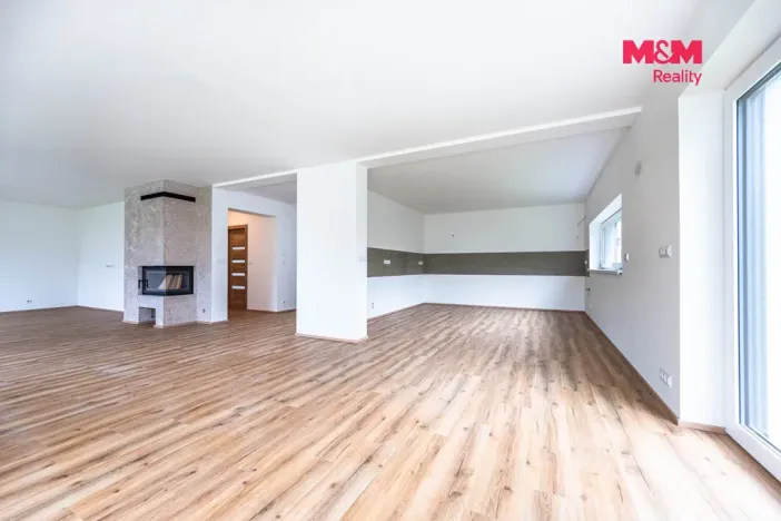 Prodej rodinného domu, Žižice - Osluchov, 248 m2