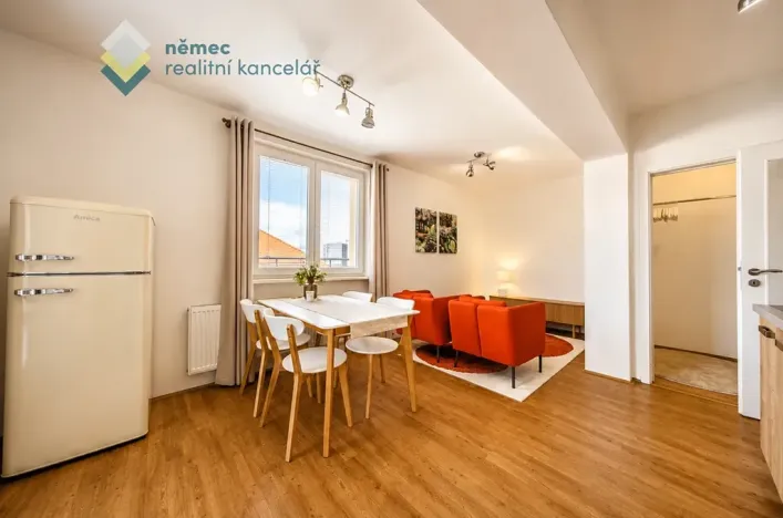 Pronájem bytu 2+kk, Praha - Strašnice, Věšínova, 35 m2