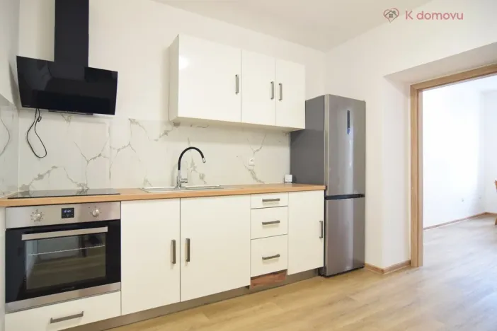 Prodej rodinného domu, Olomouc - Holice, Keplerova, 480 m2