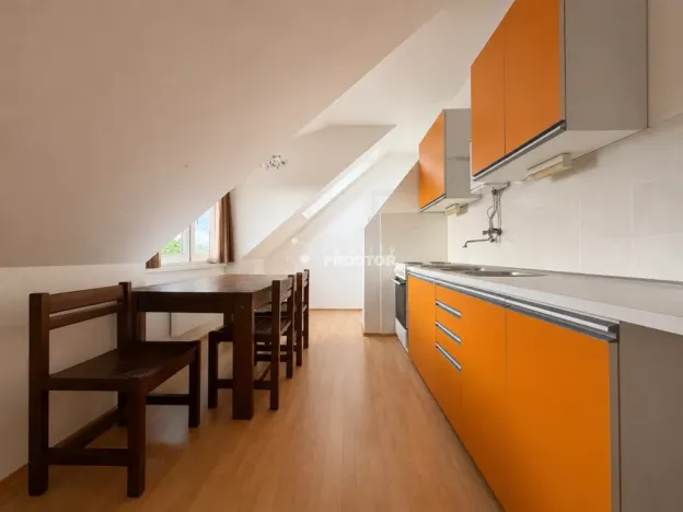 Prodej vícegeneračního domu, Praha - Braník, Ohnivcova, 298 m2