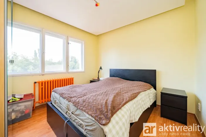 Prodej rodinného domu, Praha - Komořany, Nad teplárnou, 260 m2