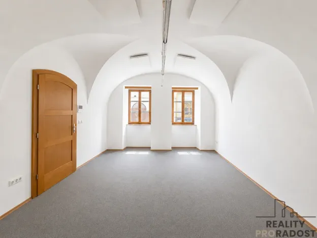 Pronájem bytu 1+kk, Znojmo, Veselá, 31 m2