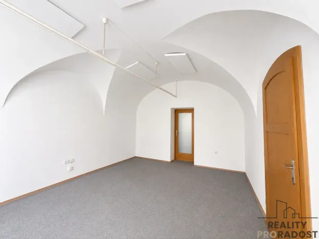 Pronájem bytu 1+kk, Znojmo, Veselá, 31 m2