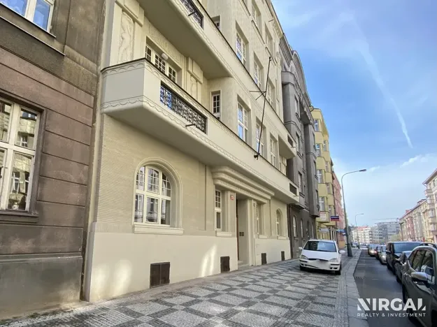 Pronájem bytu 2+kk, Praha - Bubeneč, Čs. armády, 53 m2
