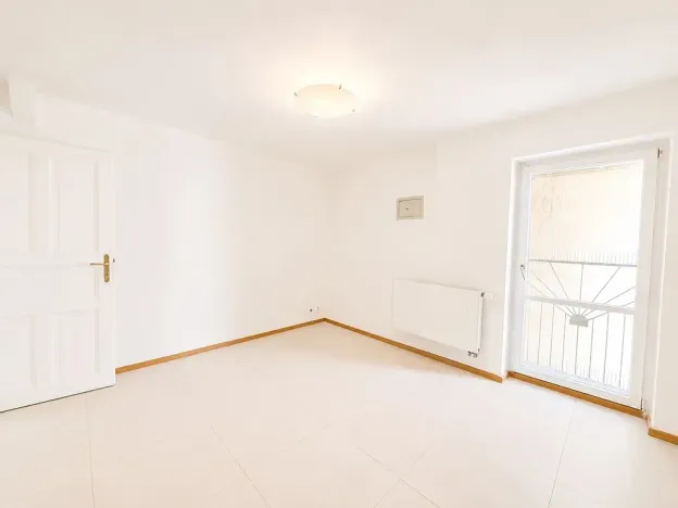 Pronájem bytu 2+kk, Praha - Holešovice, Komunardů, 86 m2