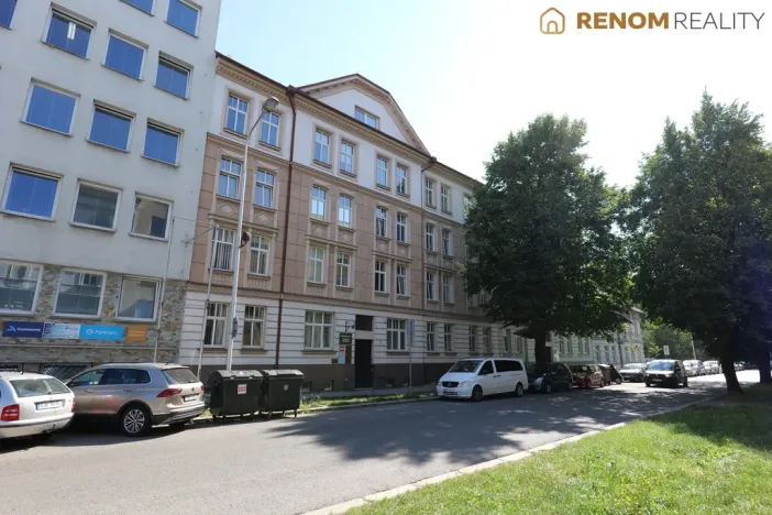 Pronájem bytu 2+1, Olomouc, Krapkova, 81 m2