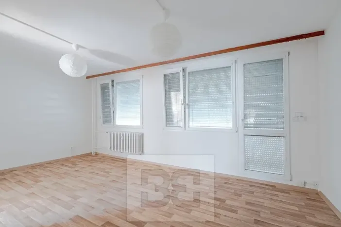 Pronájem bytu 3+1, Český Brod, 28. října, 73 m2