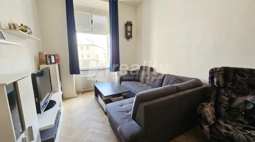 Prodej činžovního domu, Znojmo, Horní náměstí, 862 m2