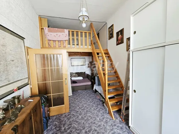 Prodej činžovního domu, Znojmo, Horní náměstí, 862 m2