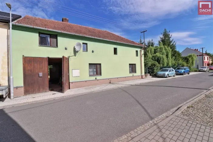 Prodej rodinného domu, Bílovice-Lutotín - Lutotín, 160 m2