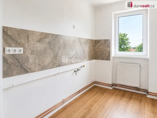 Prodej bytu 3+1, Česká Lípa, Pod Holým vrchem, 68 m2