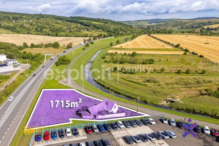 Prodej komerčního pozemku, Uherský Brod - Havřice, 1715 m2