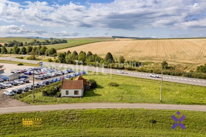 Prodej komerčního pozemku, Uherský Brod - Havřice, 1715 m2