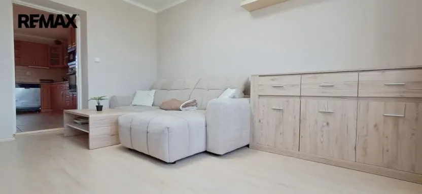 Prodej bytu 4+1, Karlovy Vary - Dvory, K. Kučery, 100 m2
