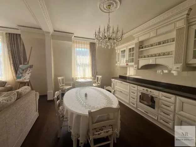 Pronájem bytu 3+kk, Karlovy Vary, Zeyerova, 134 m2