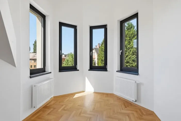 Pronájem bytu 4+kk, Ústí nad Labem - Klíše, Beethovenova, 151 m2