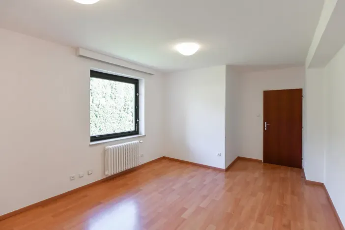 Pronájem kanceláře, Praha - Kunratice, Ke hrádku, 417 m2