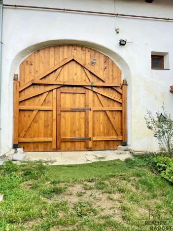 Prodej rodinného domu, Bobrová, 200 m2