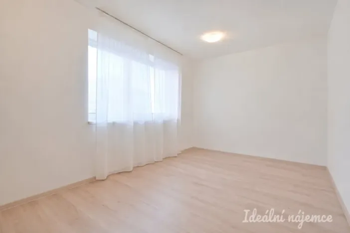 Pronájem bytu 1+kk, Brno, Žabí, 40 m2