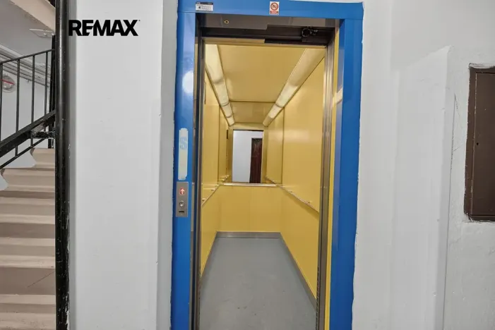 Prodej bytu 2+kk, Mělník, Sportovní, 39 m2