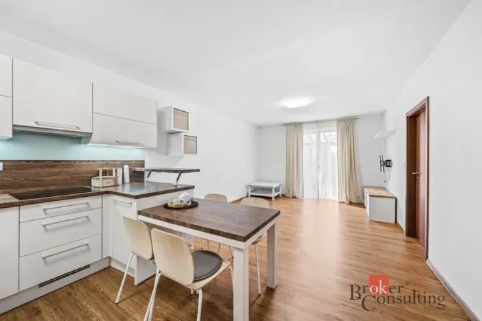 Pronájem bytu 4+kk, Vochov, 84 m2