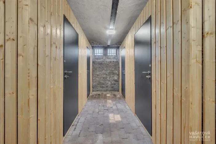 Pronájem bytu 2+1, Hradec Králové, Tylovo nábřeží, 56 m2