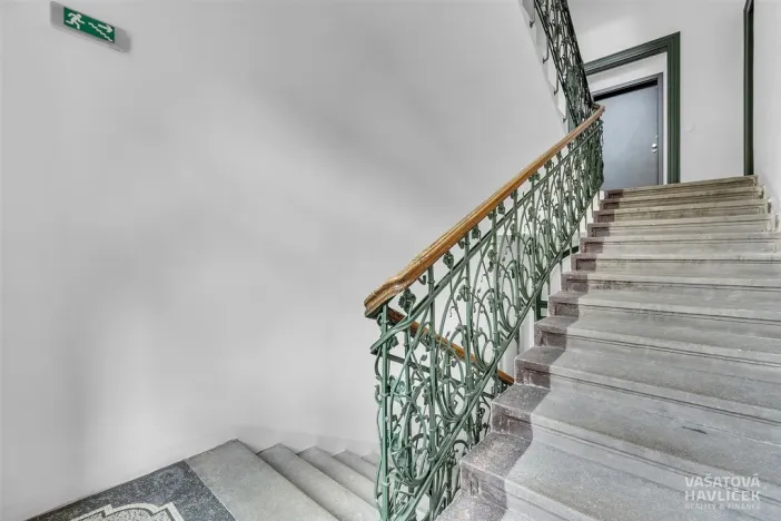 Pronájem bytu 2+1, Hradec Králové, Tylovo nábřeží, 56 m2