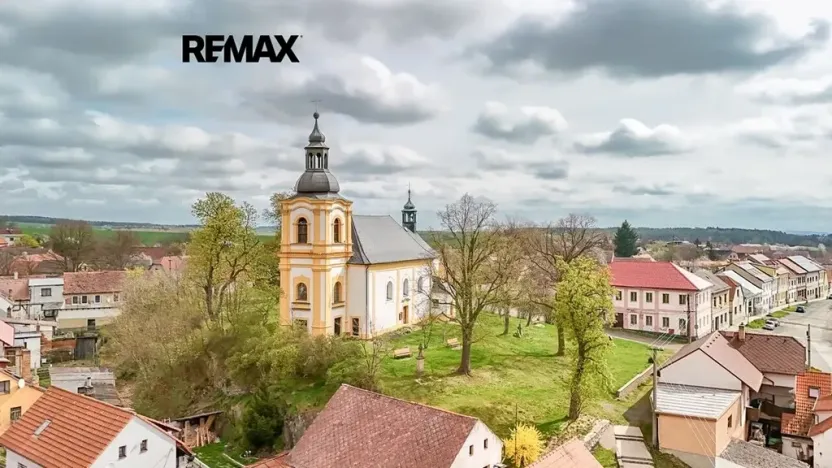 Prodej bytu 1+1, Čistá, nám. Václavské, 43 m2