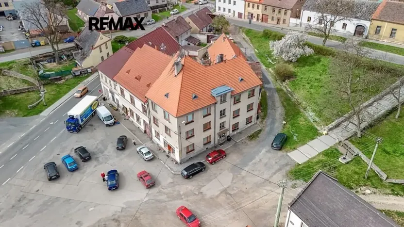 Prodej bytu 1+1, Čistá, nám. Václavské, 43 m2