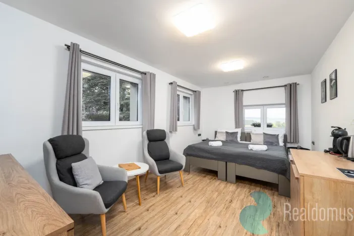 Prodej apartmánu, Sepekov, 953 m2