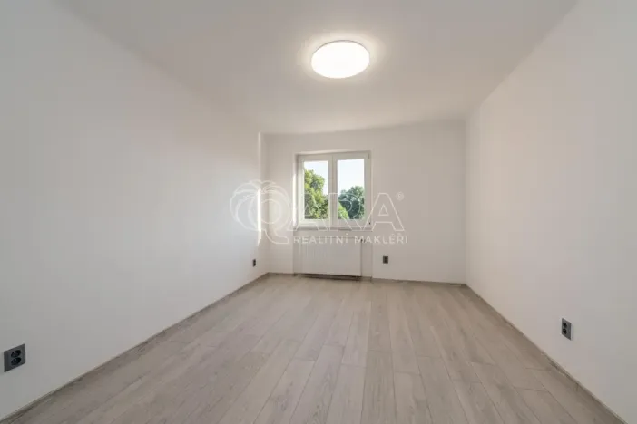 Pronájem bytu 2+1, Čerčany, Družstevní, 66 m2