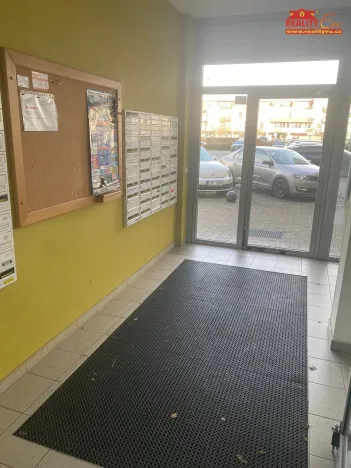 Prodej bytu 2+kk, Praha - Uhříněves, Nové náměstí, 57 m2