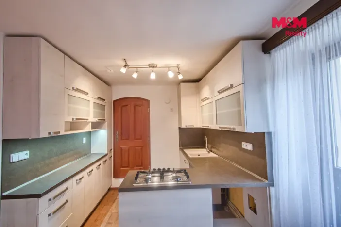 Prodej komerční nemovitosti, Příbor, Místecká, 308 m2