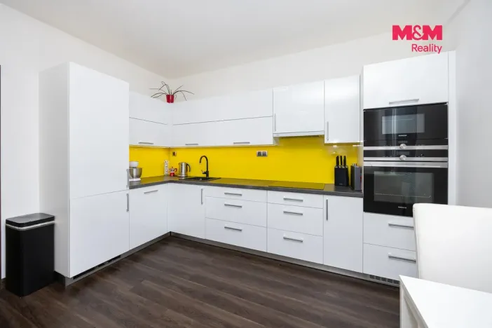 Prodej bytu 2+kk, Pardubice - Zelené Předměstí, Na Spravedlnosti, 48 m2