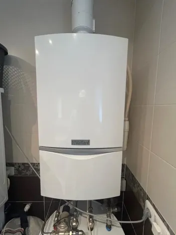 Pronájem rodinného domu, Praha - Březiněves, V pěšinkách, 200 m2