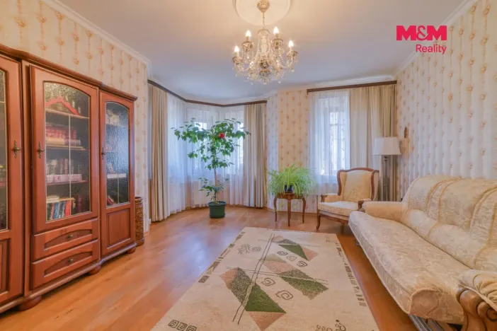 Prodej rodinného domu, Velká Hleďsebe, Pohraniční stráže, 220 m2