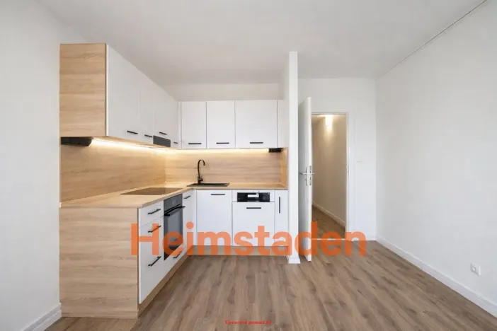 Pronájem bytu 1+kk, Karviná - Mizerov, Studentská, 28 m2
