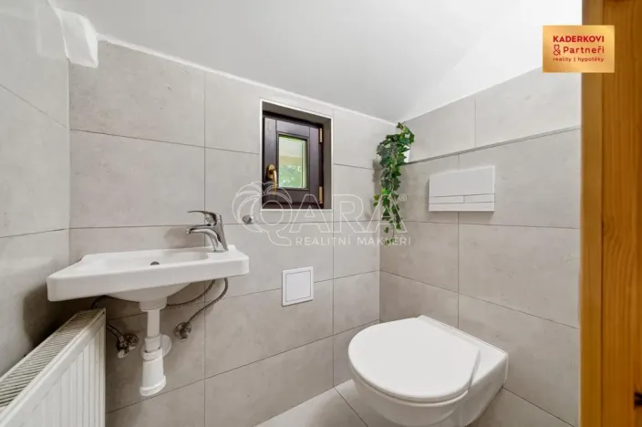 Prodej chalupy, Buková, 154 m2