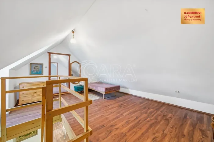 Prodej chalupy, Buková, 154 m2