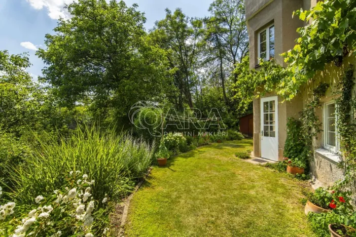 Prodej vícegeneračního domu, Roztoky, Únětická, 244 m2