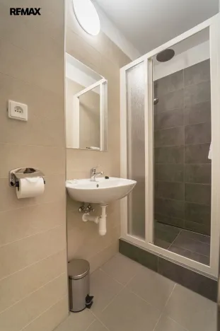 Pronájem bytu 1+kk, Praha - Chodov, Blažimská, 25 m2