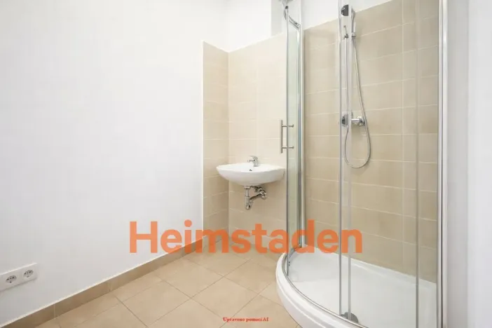 Pronájem bytu 1+kk, Ostrava - Poruba, Francouzská, 28 m2