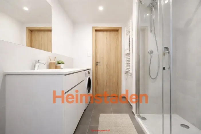 Pronájem bytu 1+kk, Praha - Holešovice, Vrbenského, 39 m2