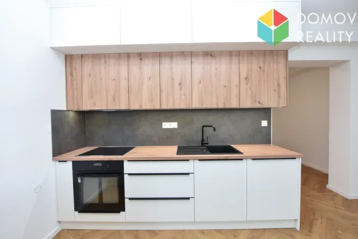 Prodej bytu 2+kk, Chyňava, Obecní, 64 m2